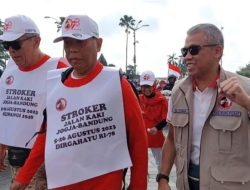 Jalan Kaki Yogyakarta – Bandung Kobarkan Kampanye Melawan Stroke