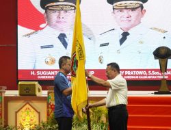 Sekda Kalteng Lepas Kontingen Pesparawi Korpri ke IV 2023
