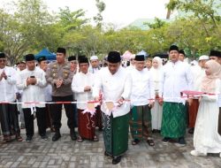 Edy Pratowo Pimpin Apel Hari Santri Tingkat Provinsi Kalteng Tahun 2023