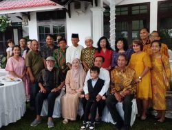Masyarakat Antusias Hadiri Open House H. Abdul Razak
