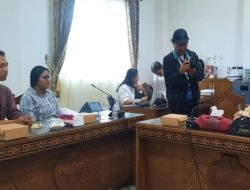 Komisi III DPRD Kalteng Siti Nafsiah dengan Jajaran RSUD Doris Sylvanus Membahas Kematian Bayi