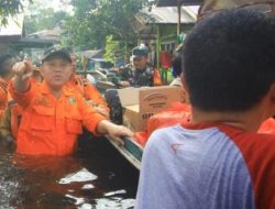 Meluasnya Dampak Banjir Yang Melanda : Pemkab Barsel Distribusikan Bantuan Kepada Korban Banjir