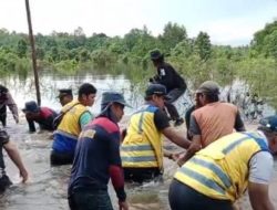 Kepala Balai Sungai Kalimantan III, I Putu Eddy Purna Wijaya Kunjungi Lokasi Banjir