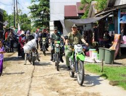 H. Deddy Winarwan (Pj) Bupati Barito Selatan Melakukan Sidak Pasar Desa Kalahien