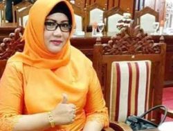 Srikandi Komisi III DPRD Kalteng Andayani Mengajak Seluruh Kalangan Melestarikan Bahasa Daerah