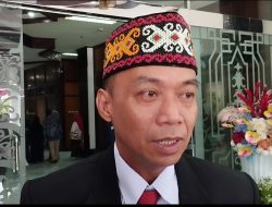 Dilantik sebagai Anggota DPRD Kalteng, Bambang Irawan Bertekad Memperjuangkan Kepentingan Masyarakat