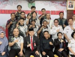 Pj Bupati Barsel Deddy Winarwan Lepas Kontingen PWI ke Porwanas ke-14 di Banjarmasin