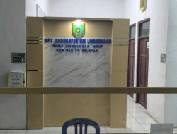Konsisten Jaga Mutu, Laboratorium DLH Barsel Terima Penghargaan KAN