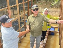Deddy Winarwan Kunjungi Pasar dan Keramba, Tegaskan Komitmen Peningkatan Ekonomi Rakyat