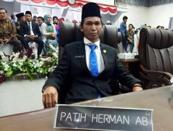 DPRD Mengapresiasi Program Tebar Bibit Ikan di Dam Trahean, Dampak Positif untuk Ketahanan Pangan