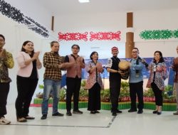 Plt. Sekretaris Disbudpar Kalteng Buka Kegiatan Workshop dan Pentas Teater Eksplorasi