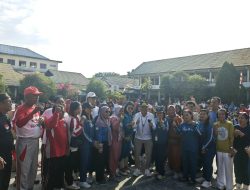 Gubernur Kalteng H. Agustiar Sabran Hadiri Jalan Sehat, Dalam Rangka HUT Ke- 66 SMAN 1 Palangka Raya