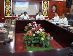 Bupati Heriyus Pimpin Rapat Monev Pembangunan Kabupaten Murung Raya
