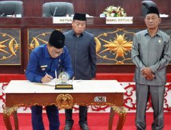Bupati Murung Raya Hadiri Rapat Paripurna Ke-7 Masa Sidang II Tahun 2025