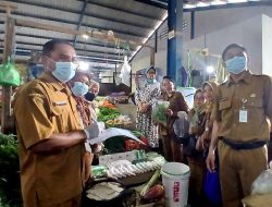 Tim GEMPUR Pasar Lakukan Pengawasan di Pasar Pendopo Muara Teweh, Guna Pastikan Bahan Pangan Aman