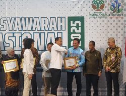 Dishut Kalteng Raih Penghargaan Nasional Sebagai Penyelenggara Penyuluh Kehutanan Terbaik