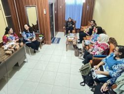 DPMPTSP Kalteng Didorong Tingkatkan Transparansi Melalui Visitasi Monev Komisi Informasi