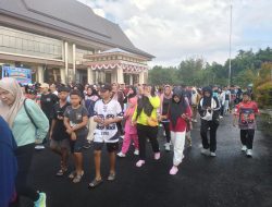 Marwan Dorong Semangat Kebersamaan Lewat Jalan Sehat Hari Parlemen di Katingan
