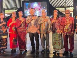 Tim Kesenian Kalteng Tampilkan Tari Garinsingan Galang Dadas di Taman Budaya Jawa Tengah