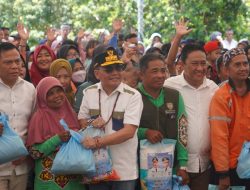 Pasar Murah Jelang Idulfitri, Pemprov Kalteng Gratiskan 2.052 Paket Sembako