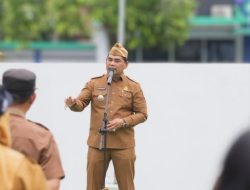 Bupati Barito Utara Tekankan Disiplin dan Kerja Tim Saat Apel di Dinas Ketahanan Pangan dan Perikanan