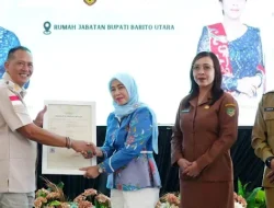 Kabupaten Barito Utara Terima Sertifikat Pencatatan HAKI Industri Batik