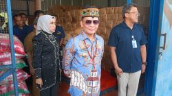 Cek Gudang Bulog, Gubernur Kalteng Pastikan Stok Beras Tetap Aman