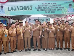 Pemkab Barito Utara Salurkan Bansos Permakanan dan Honorarium Kelembagaan Adat