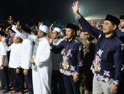 H. Shalahuddin Lepas Jamaah Calon Haji Barito Utara, Doakan Seluruh Jamaah Menjadi Haji Mabrur