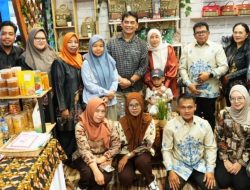Bupati H. Shalahuddin Apresiasi Kreativitas Pelaku UMKM Barito Utara di Kalteng Expo 2026